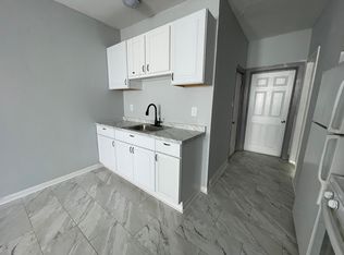 2004 S 11th St #3, Milwaukee, WI 53204