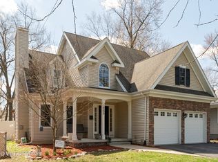 1255 Hickory Rd, Homewood, IL 60430