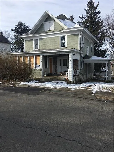 28 Carson St photo 1
