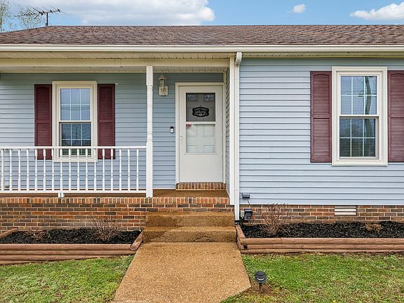 4th image of 2531 Zion Rd