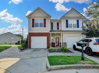4913 Vireo Dr, Flowery Branch, GA 30542