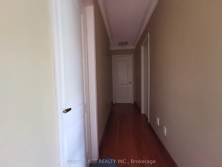 324 Winfield Ter #MAIN2ND FLOOR — Photo 10