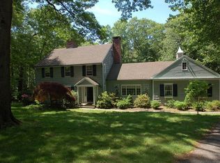 805 Round Hill Rd, Fairfield, CT 06824