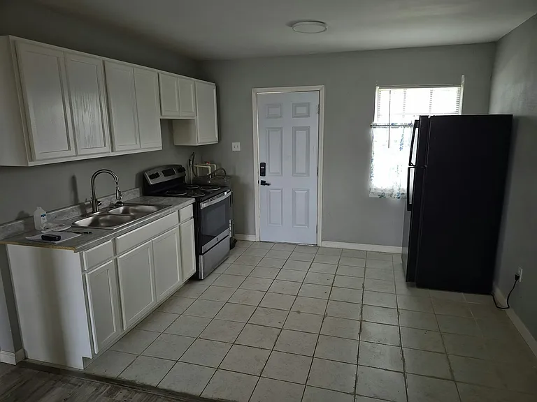 3408 E Doctor Martin Luther King Junior Blvd #5 — Photo 2