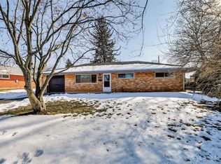 2218 Finland Dr, Dayton, OH 45439