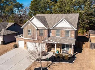 1334 Slate Bend Dr, Dacula, GA 30019