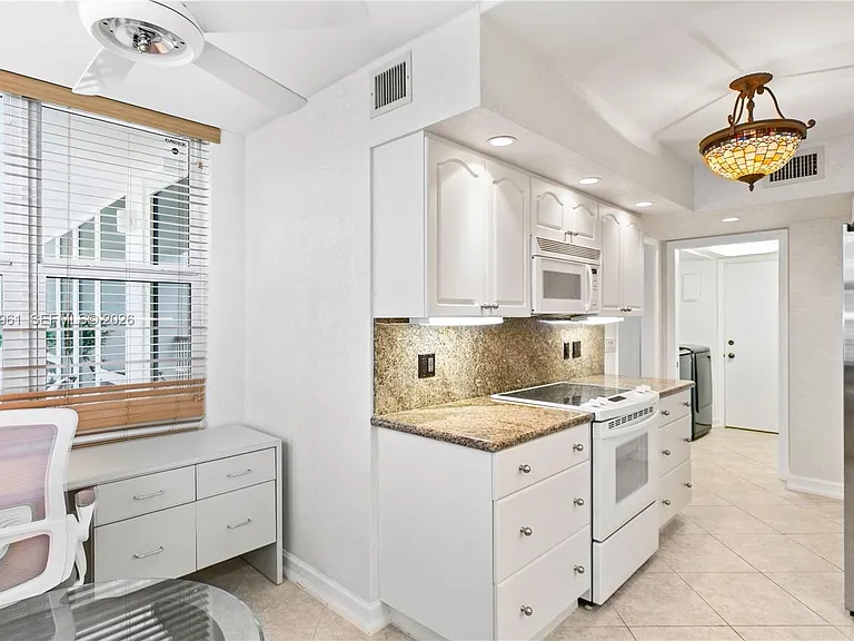 4280 Galt Ocean Dr #3G — Photo 16