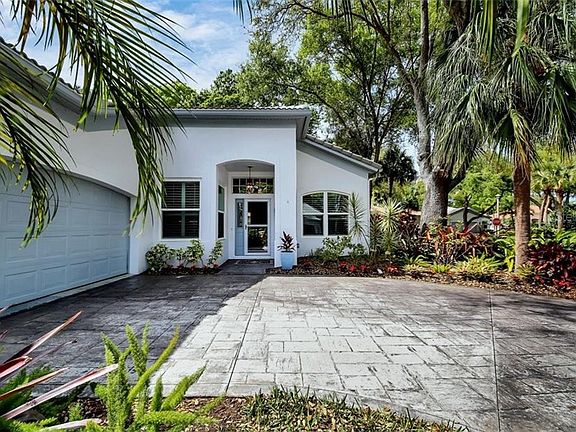 5th image of 2737 Goodwood Ct