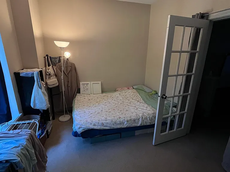 9229 University Cres #1XX — Photo 6