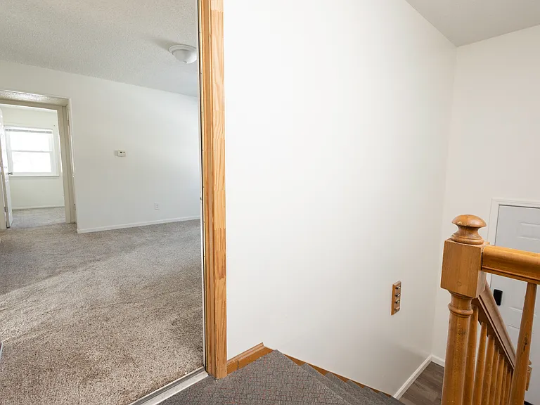 107 W Workman St #D — Photo 5