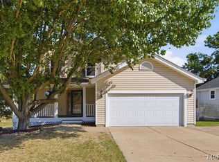 2724 Smiley Rd, Maryland Heights, MO 63043