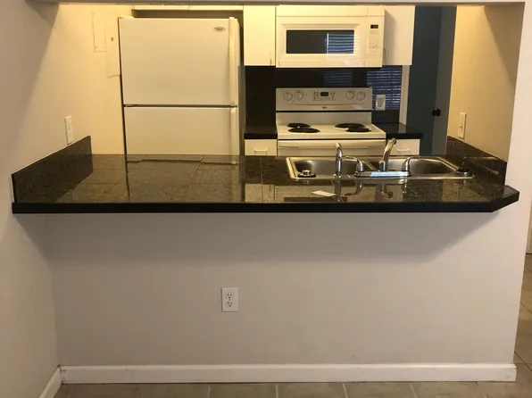 1984 Brightside Dr APT 111, Baton Rouge, LA 70820