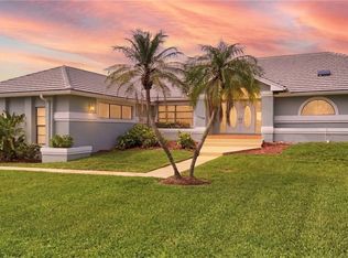 5350 Harborage Dr, Fort Myers, FL 33908