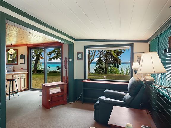 3rd image of 4037 NW Torch Lake Dr