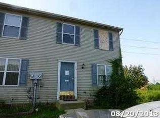 74 Tiffany Ln, Lebanon, PA 17046