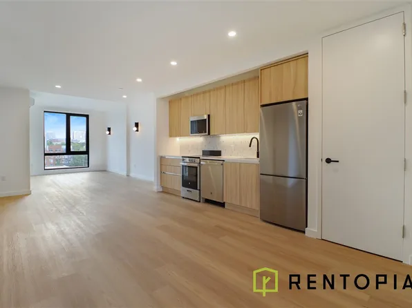 1010 Pacific Street image 1 of 29