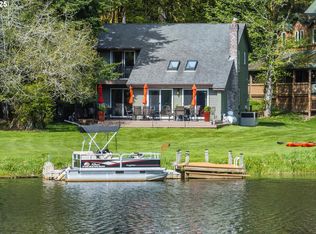 71848 Northshore Dr, Clatskanie, OR 97016