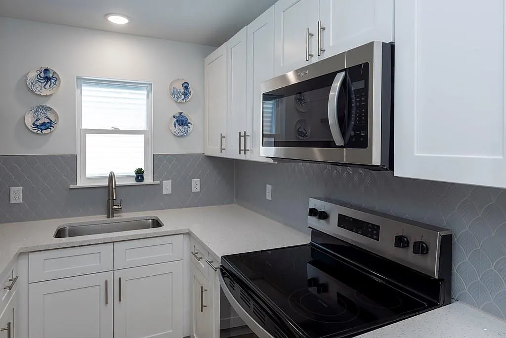 2 bed, 1.5 bath, 1194 sqft, $1,800 — Photo 4