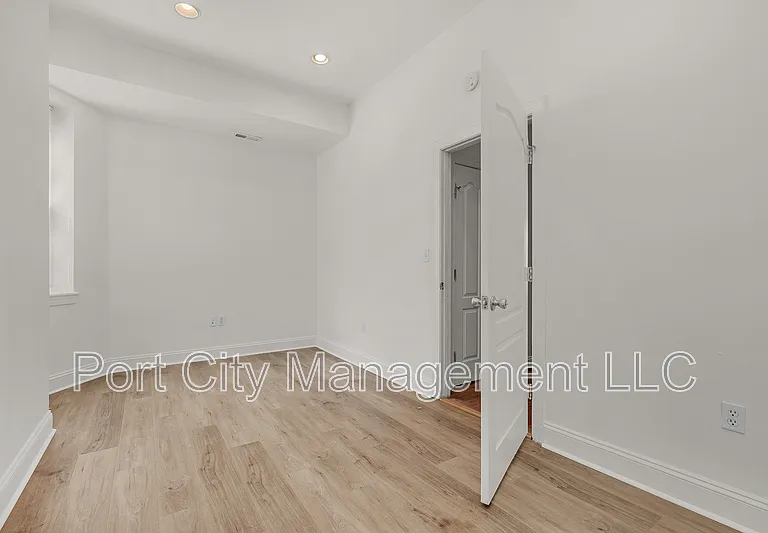 1614 McCulloh St #1 — Photo 11