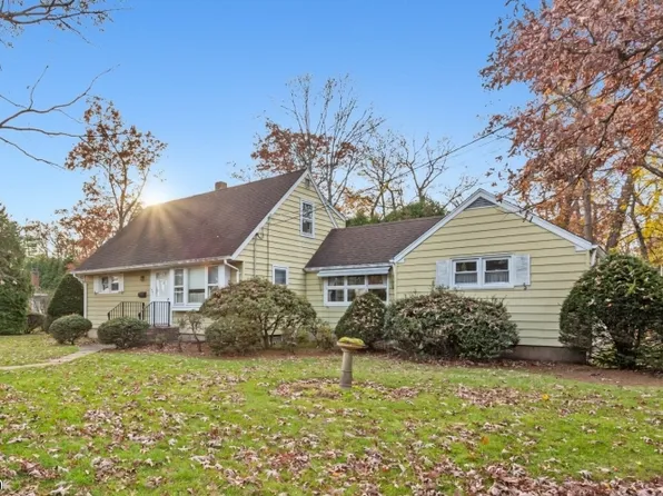 361 Kingston St, Wyckoff Twp., NJ 07481