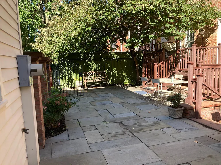320 Mill St #308 — Photo 4