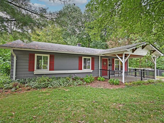 3rd image of 424 Mohican Dr