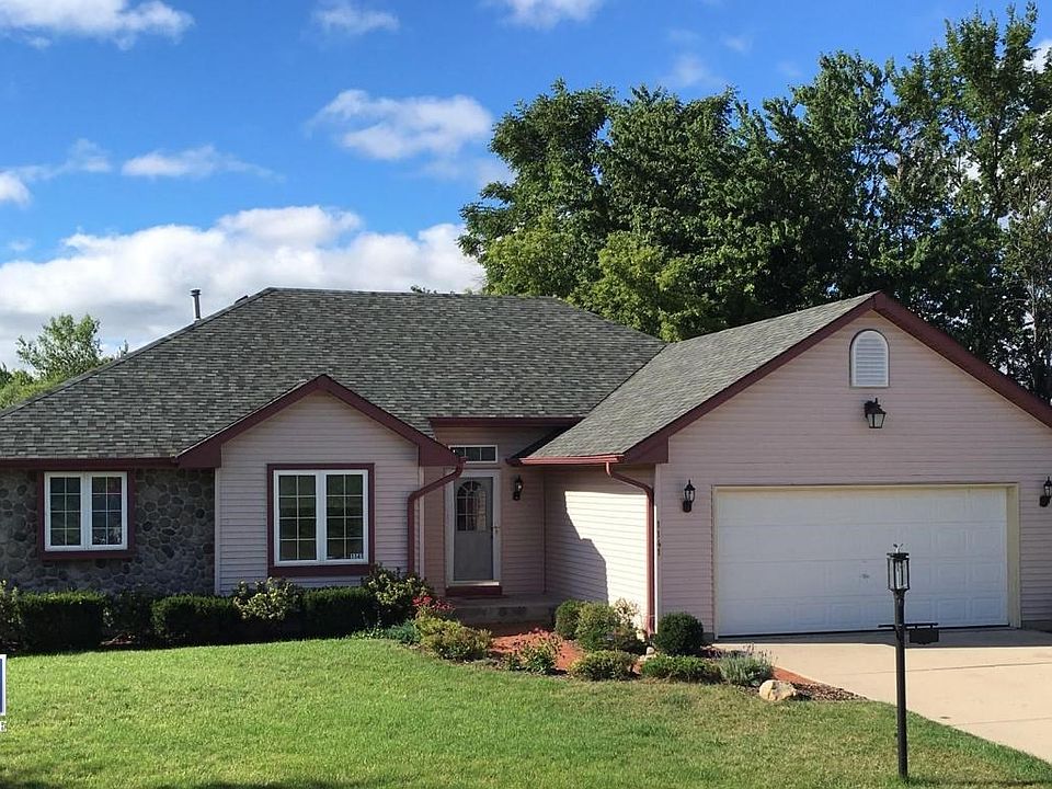 1st image of 1141 W Buckingham Dr