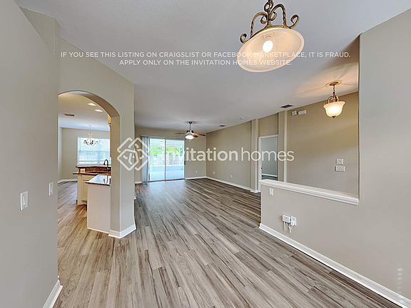 5th image of 36825 Sundance Dr