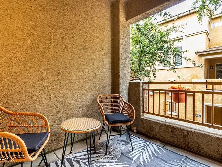 240 W Juniper Ave #1010 — Photo 16
