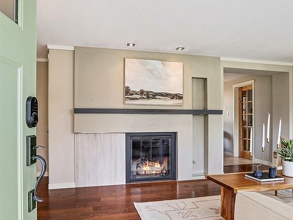 3rd image of 11545 34th Avenue NE