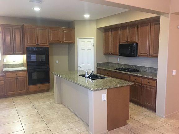 2nd image of 15061 Bluffside Ln