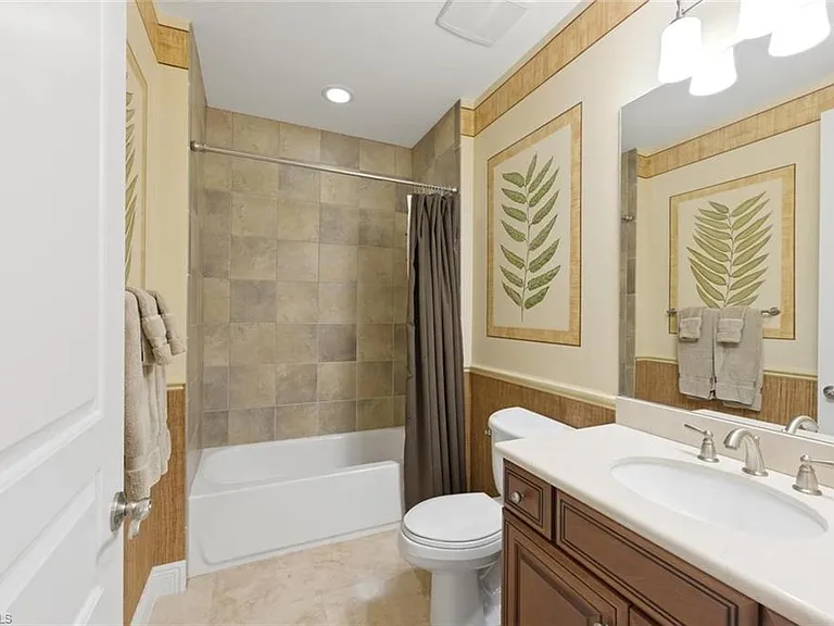 2538 Marquesa Royale Ln #Penthouse 5-301 — Photo 38