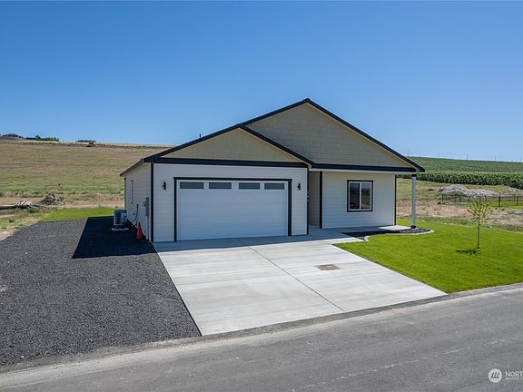 2nd image of 6549 E Highway 262 #141