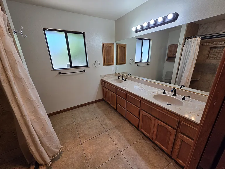 14705 Vesper Rd — Photo 18