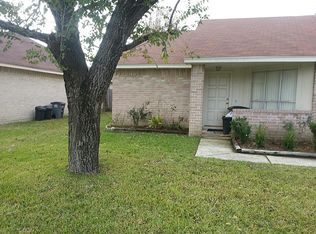 16919 Summer Dew Ln, Houston, TX 77095