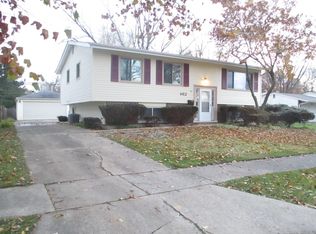 462 Springfield St, Park Forest, IL 60466