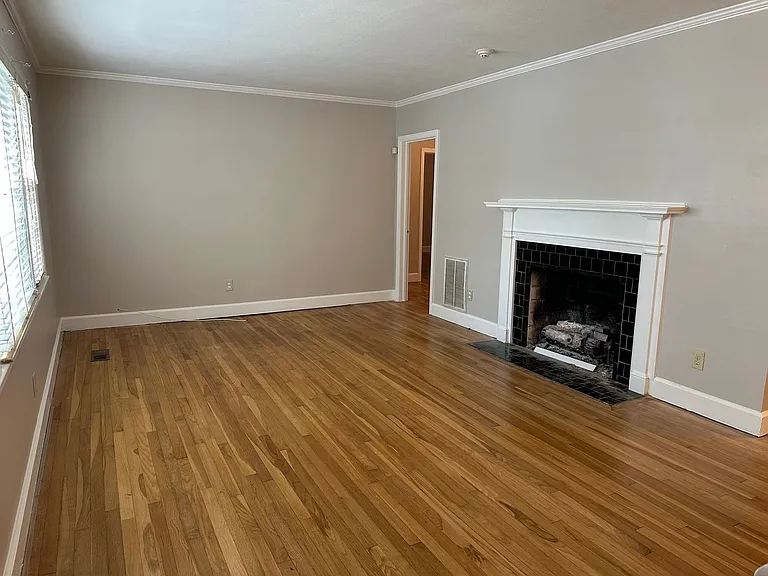 5515 Habersham St — Photo 12