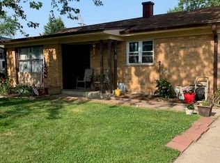 289 E Wayne Pl, Wheeling, IL 60090