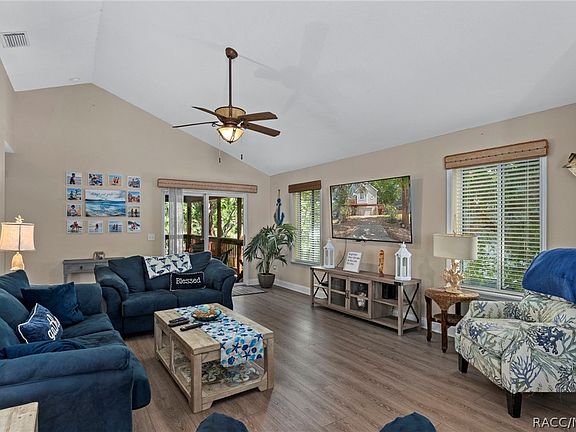 3rd image of 6779 S Pinebranch Point