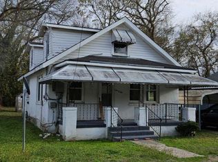 109 Prospect Ave, Halifax, NC 27890