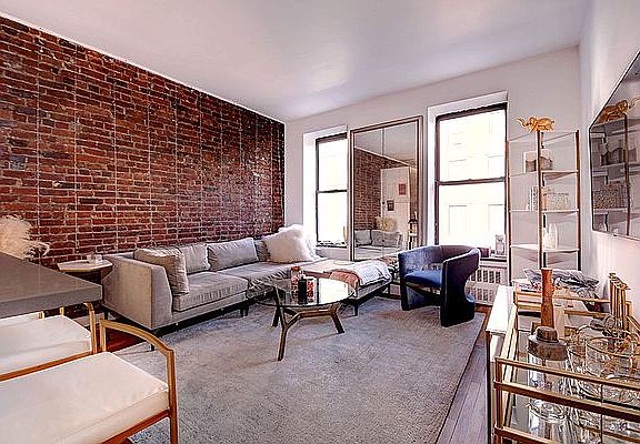 2nd image of 12 Charles St APT 3C