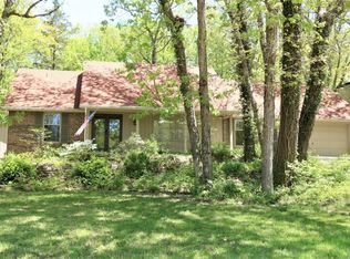 1819 Brookside Blvd, Jefferson City, MO 65101