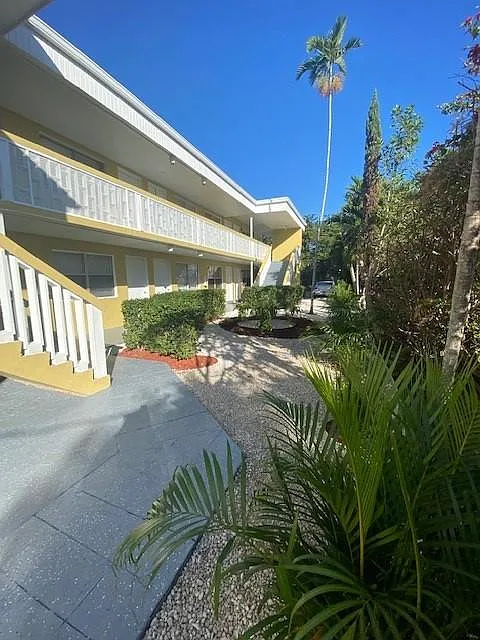 1 bed, 550 sqft, $1,695 — Photo 3