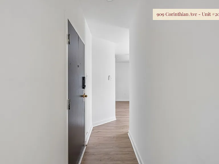 The Corinthian — Photo 28