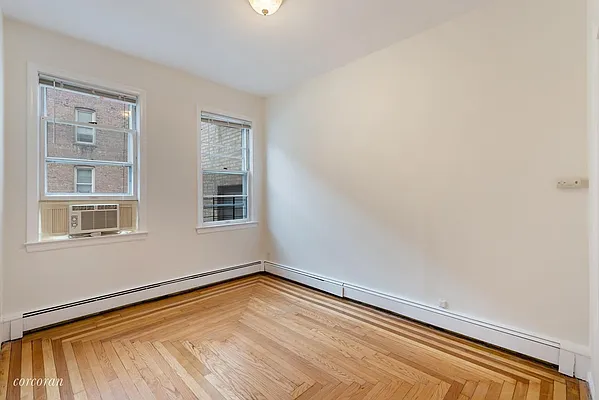 Rented by Corcoran | media 23