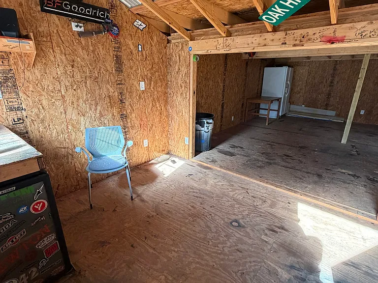 430 Bethany Rd — Photo 38