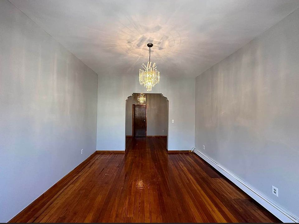 1st image of 32-29 35th St #2R