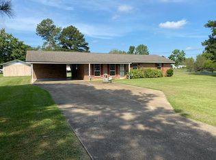 723 Crowe Rd, Columbus, MS 39702