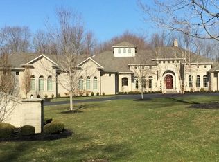 5440 Mission Hills Dr, Canfield, OH 44406