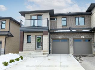 32 Jayla Ln, West Lincoln, ON